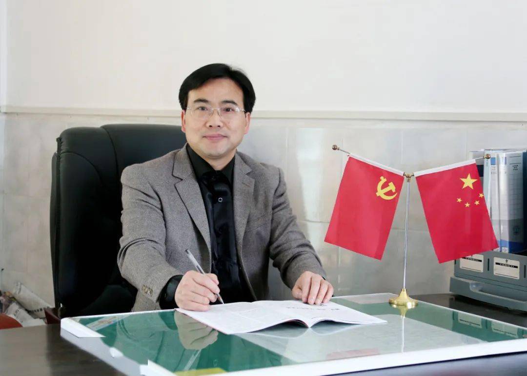 校长专访 | 吴树超:用三十三年种下"生命教育"这