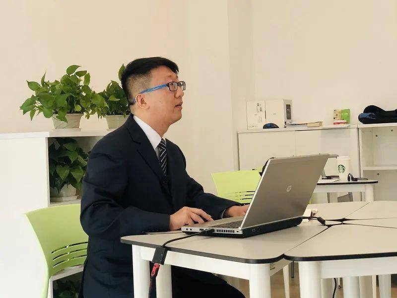 575期校园动态丨迎教育变革赴科研之约上海市桃浦中学第四届科研年会
