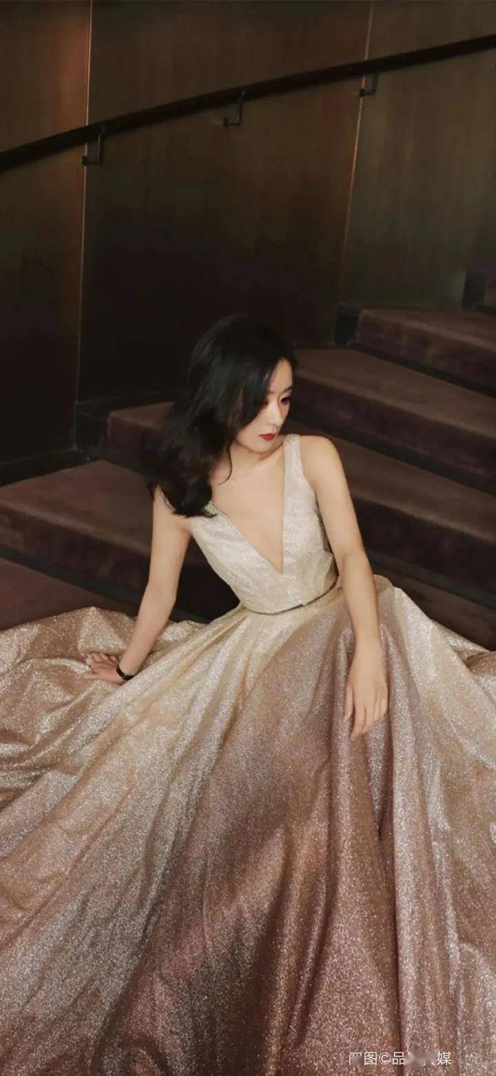 各大女明星照片汇总 d3945c5ed0d74e1cab923bcc7463ddfc.jpeg