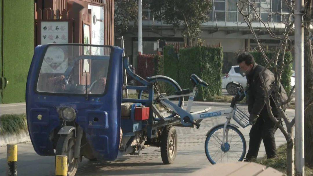 共享单车调度员工作 5abef786cf33451ba71b9060f8688083.jpeg