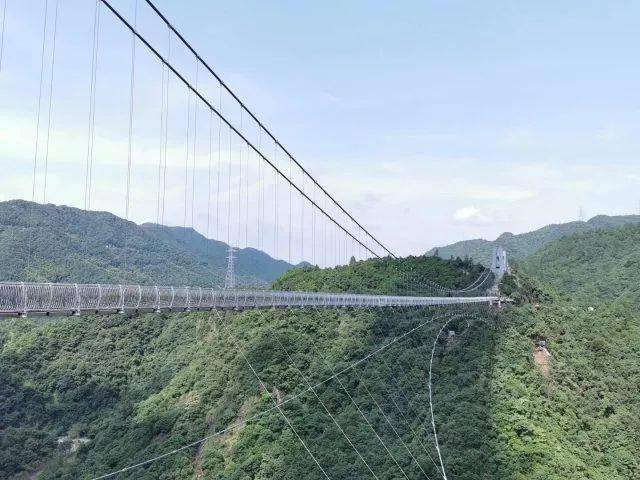 特价门票仅89元春节通用三门潘家小镇情人谷12d玻璃景观悬索桥联票