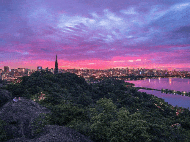 a9ae8edc69ae4b00961fa04be3573808.gif