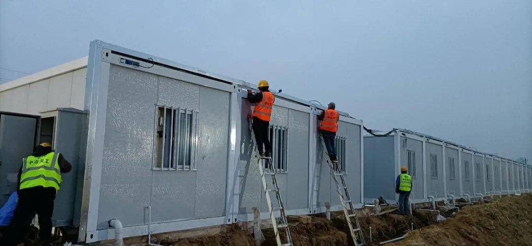 津门楚商商会副会长单位京开建设集团驰援河北南宫建方舱医院