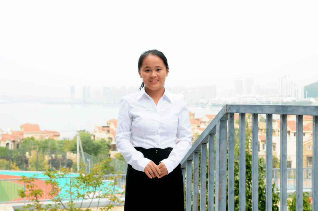 王秋云感恩遭遇期待遇见更美好的自己百名榜样学员展播60