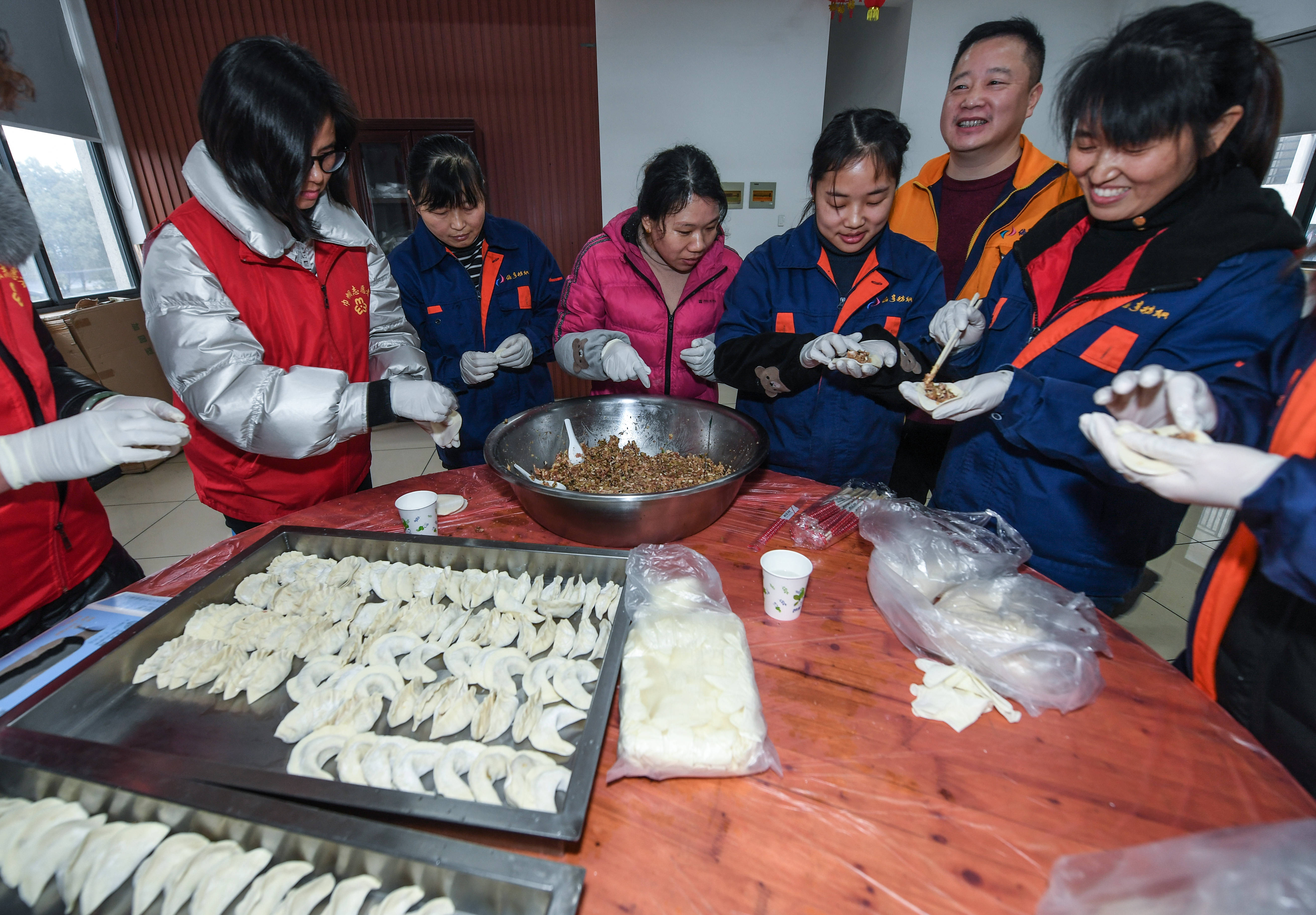 春节包饺子活动标题图片