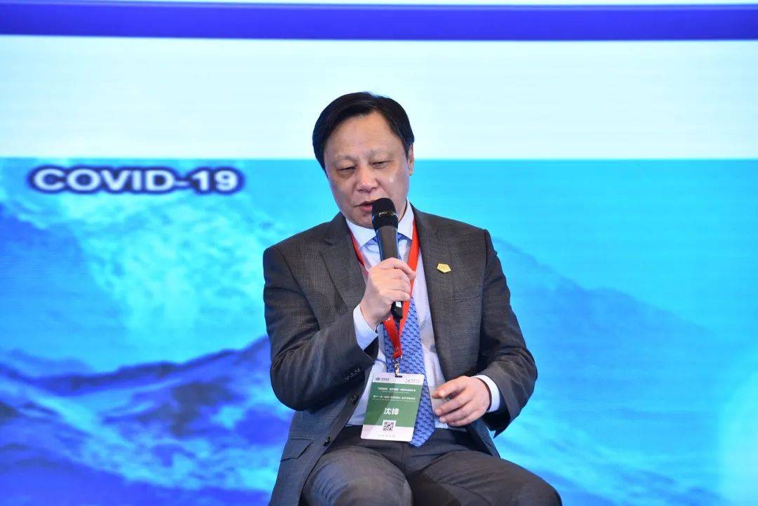 沈锋教授:我选的跟陈院士是一样的,想法是一样的,因为它其实也是冠状