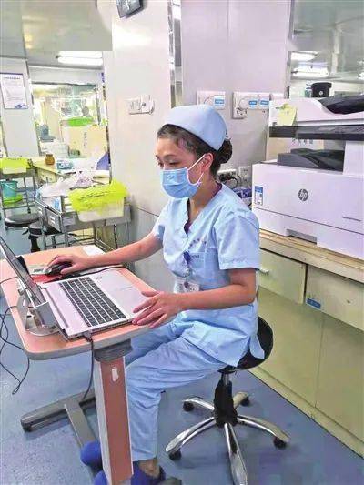 近期,由乐清市人民医院重症监护室护士朱丹发明的动脉搏动强弱监测仪