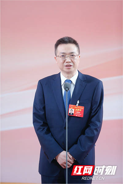 代表通道·反响②|康镇麟:感觉很新鲜,有些紧张,但不怯场