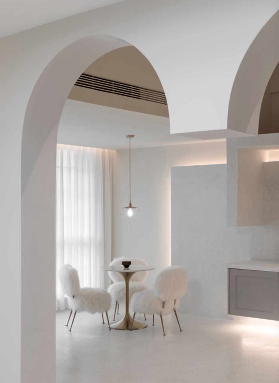 banmoon直播空间办公室充满趣味和想象力的场景