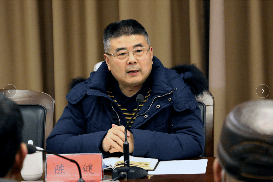 上城区城管局举办退休人员集体荣退仪式