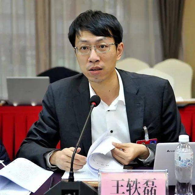 谢双成:政府工作报告给人方向,给人信心,催人奋进.