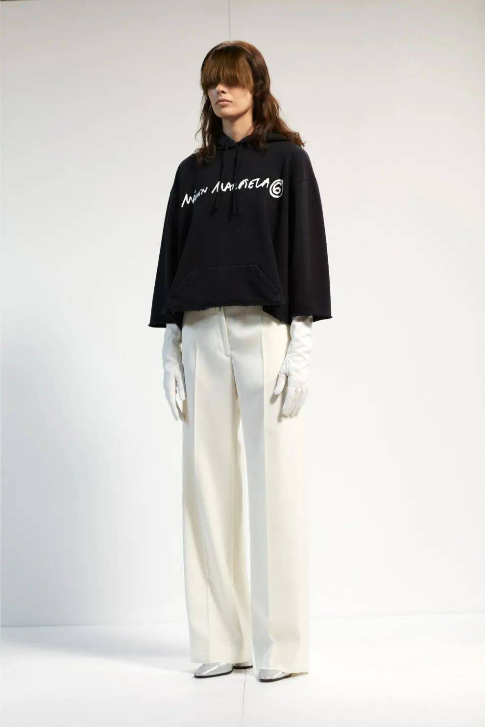 2021年春夏最尚的帽衫和运动衫指南