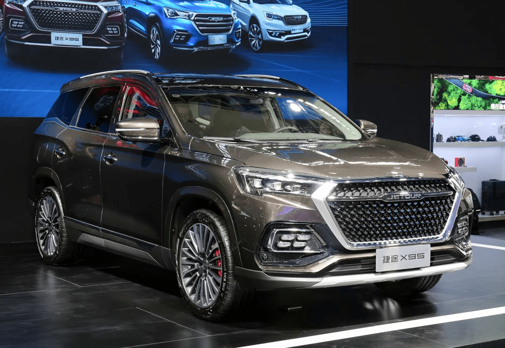 这才是奇瑞"精品",配1.6t引擎 s级内饰,10万起步不输瑞虎8