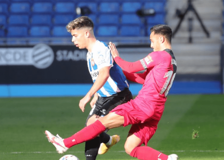 从2-0到2-3!西班牙人7号刚上场就见证球队被逆转