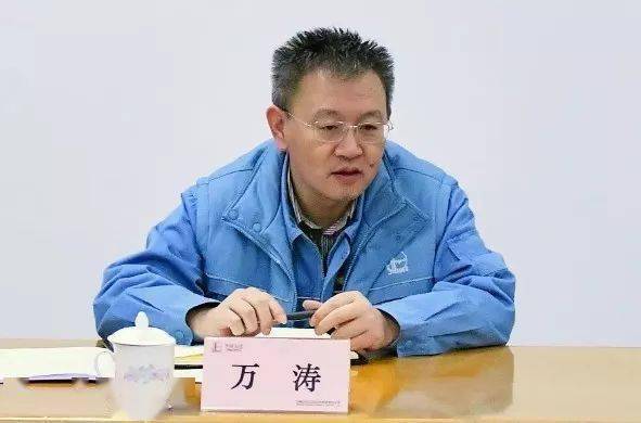 谨记两个"务必"迎接大战大考发动群众追求共同目标万涛指出,去年,面对