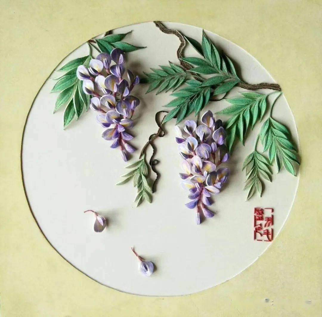 蓝色羽毛这个名字可能还比较陌生,但是对于熟悉衍纸圈的读者朋友来说