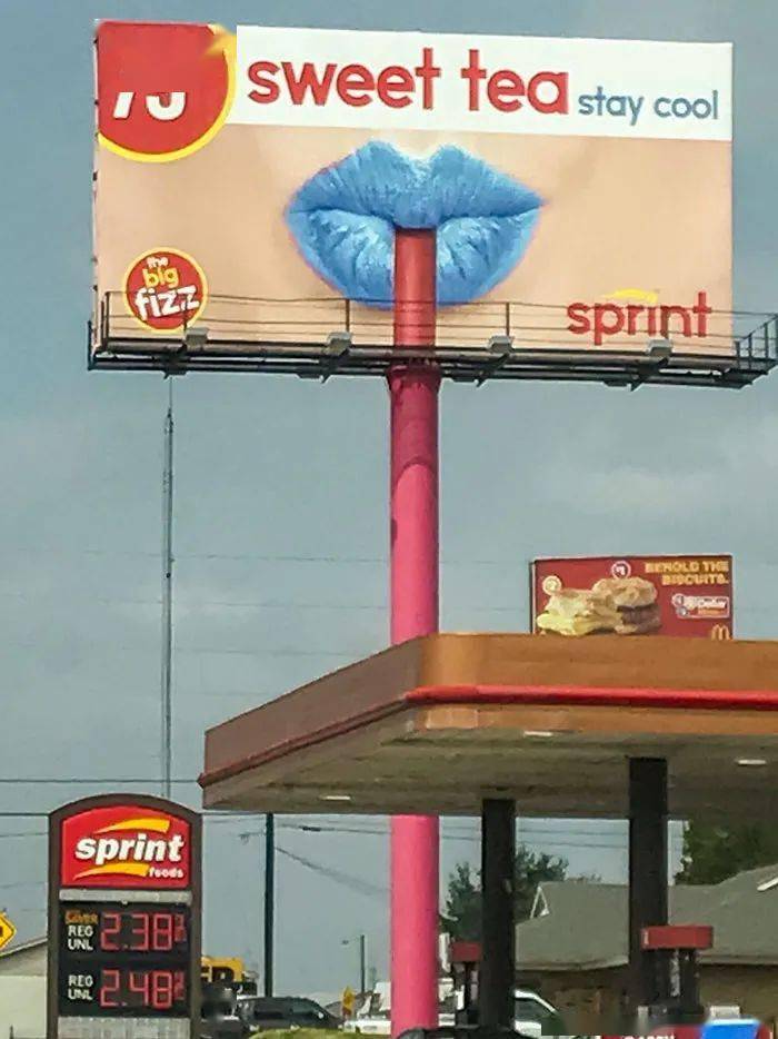 这个创意,翻车了!_广告牌