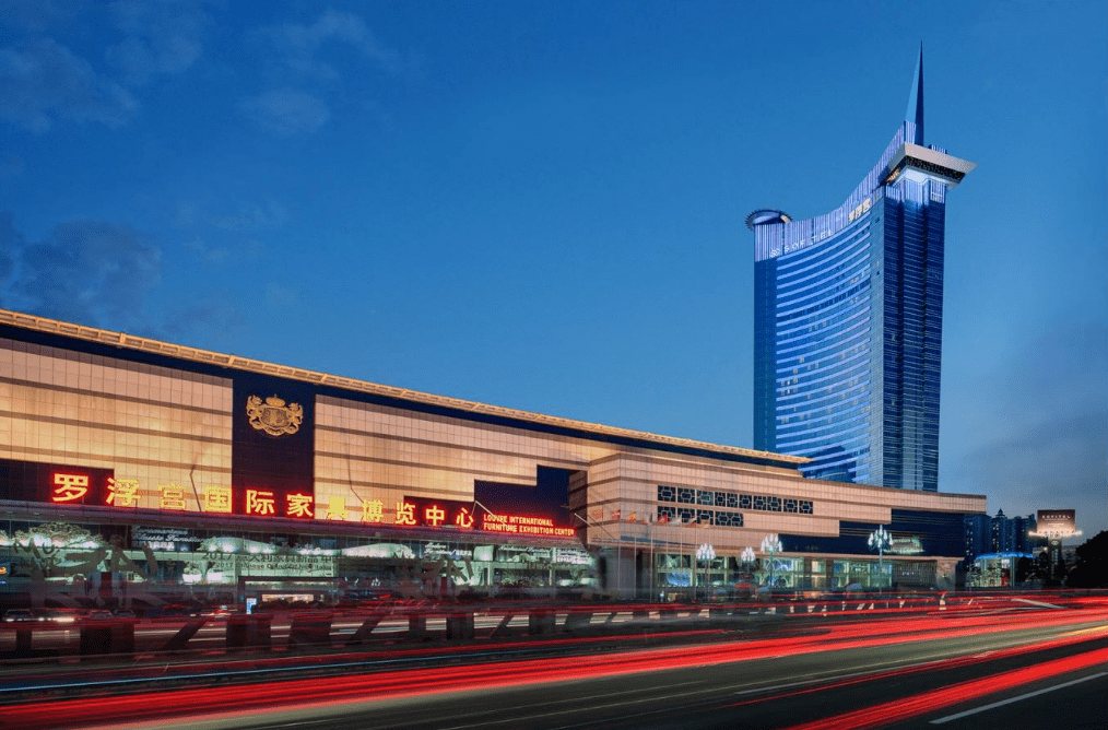 老板没有看错订罗浮宫58楼法国自助餐厅晚餐送豪华五星住宿自助早餐