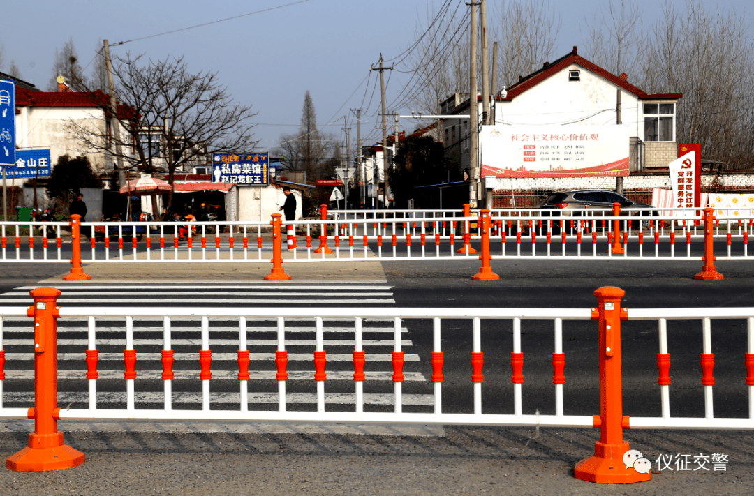 s125(天宁大道)大闸路路口交通优化中._仪征