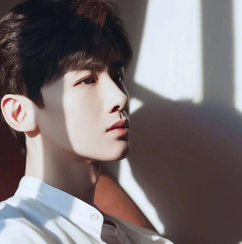 微信头像白敬亭