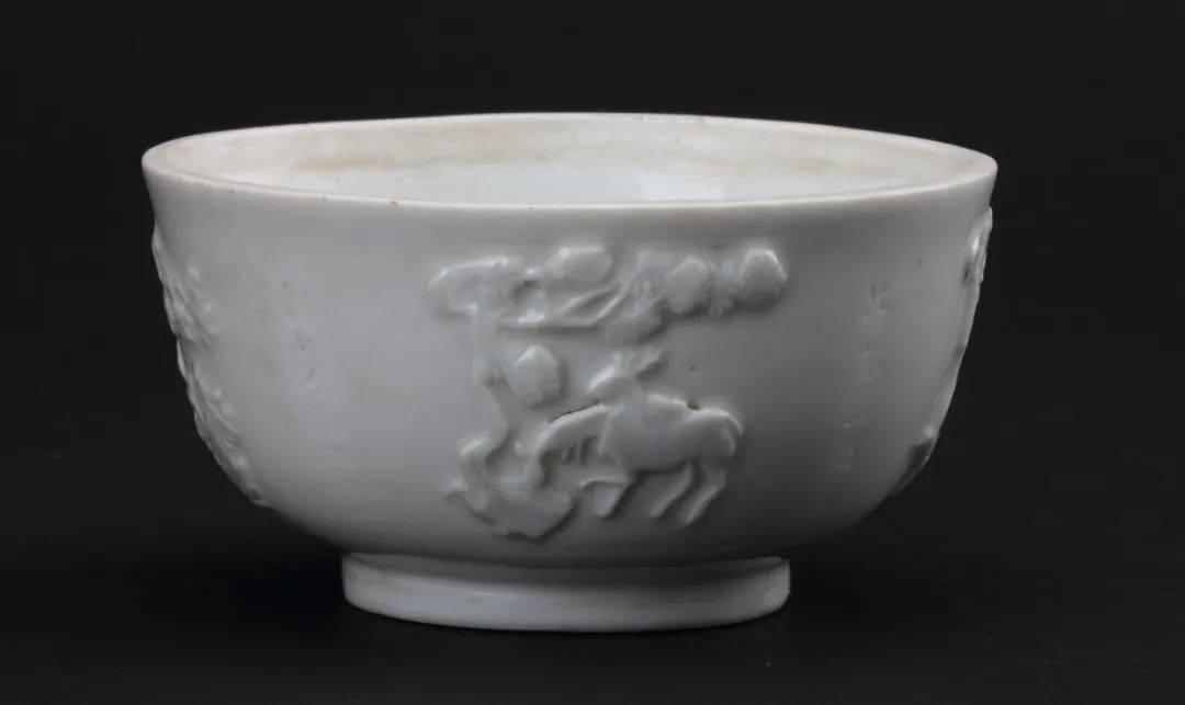 云观展 | 赏德化窑之觥筹交盏_白釉