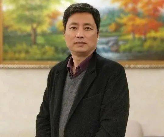 陈雪峰大坑村第一书记(来自县残疾人联合会)龚晓明吴村村第一书记