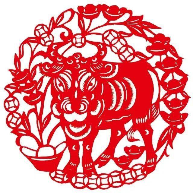 新民融媒剪纸作品牛气冲天国泰民安