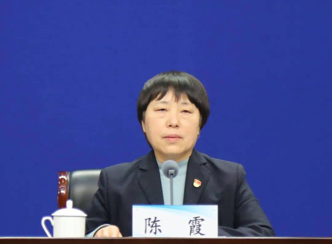 现场 news 陈 昊 省人防办人事教育处主任科员 主持人 主持人 常轶昫