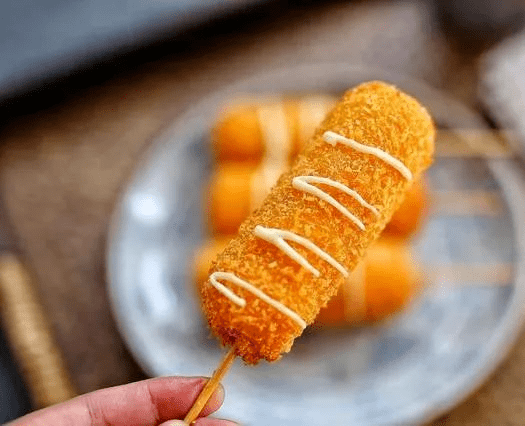 外脆里香的炸热狗咬一口满嘴芝士香3分钟学会