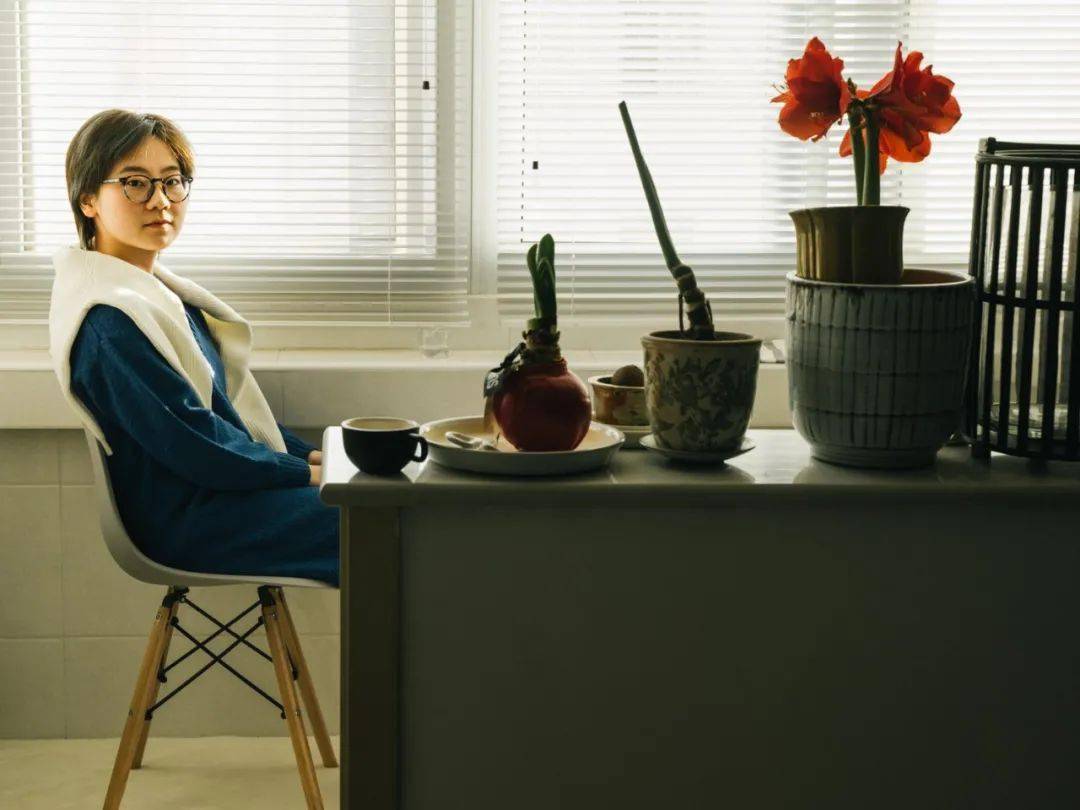 30位独居女性私房照她们不再把性爱和占有交织在一起