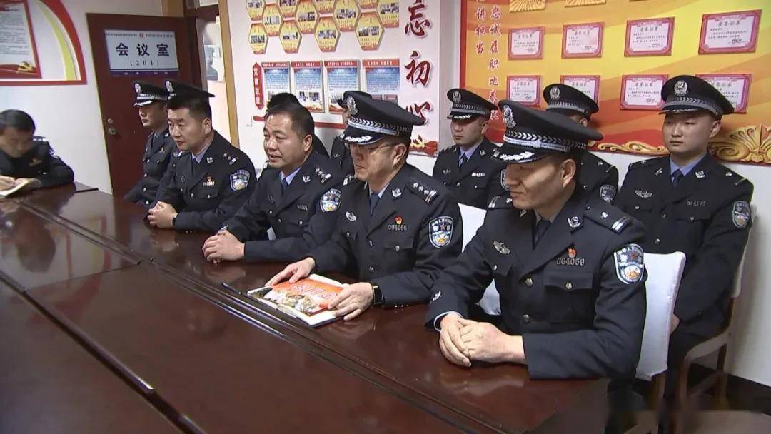 赵志刚走访慰问金塔县公安局基层单位和优秀民警