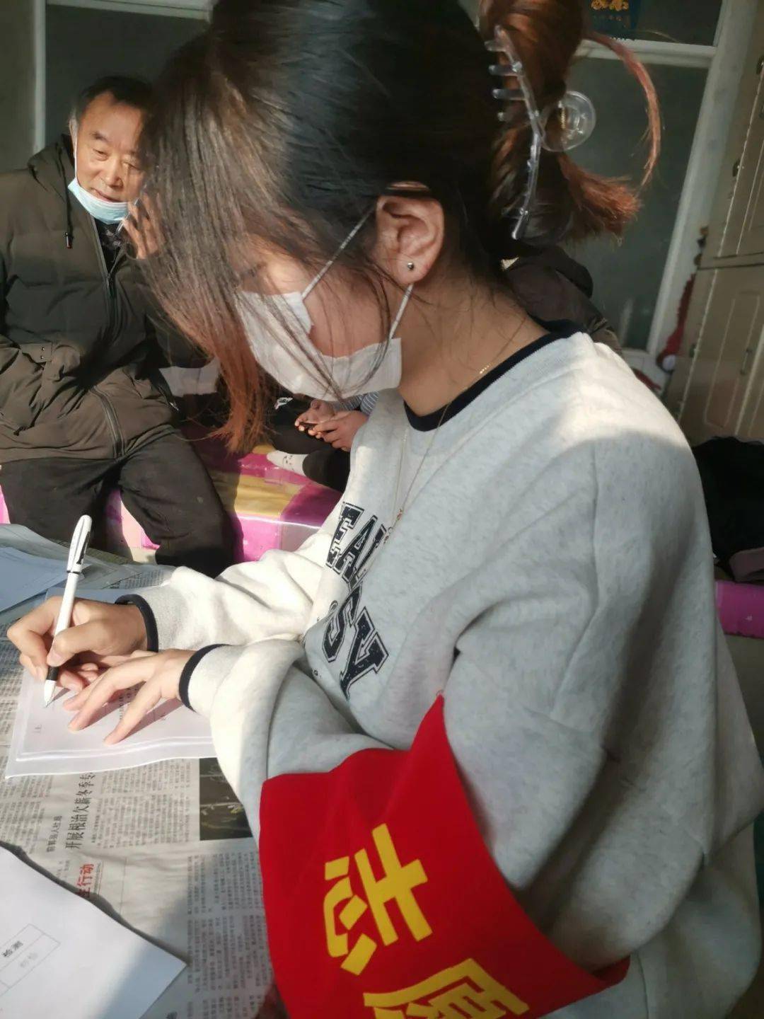 白城师范学院女生喝酒图片