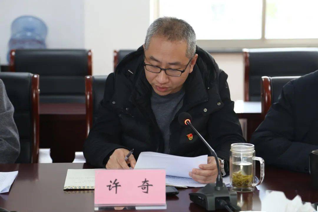 海宁市人大常委会副主任朱祥华对此次民主生活会给予充分肯定,认为