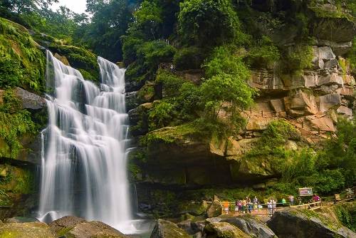 就地过年同样温暖，邛崃天台山景区优惠享不停，门票半价邀约