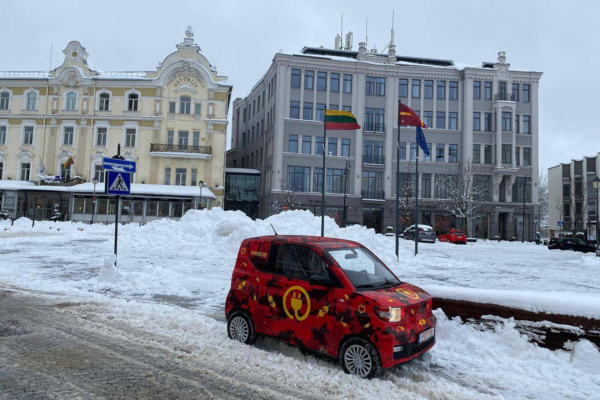 五菱宏光miniev出口欧洲?拉脱维亚人将其打造成新品牌