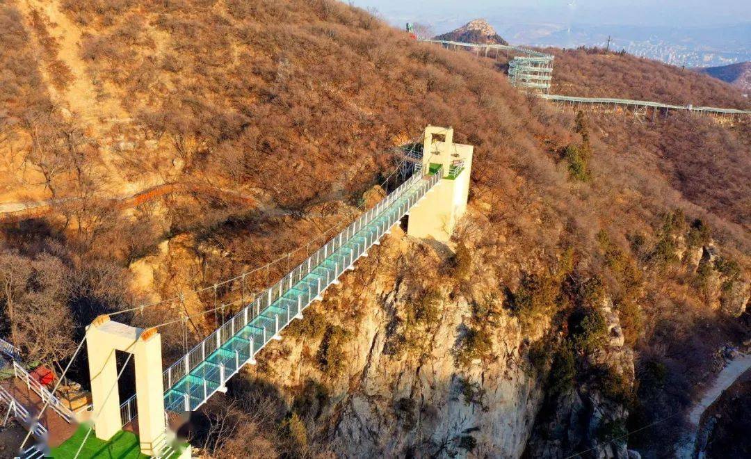 淄博玻璃栈桥图片