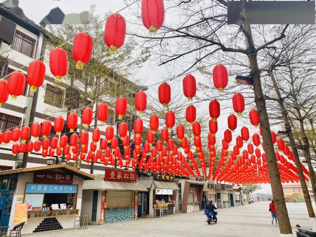 創客坊創客坊創客坊印象水鄉華陽湖年貨市場紅紅火火臨近春節,麻涌