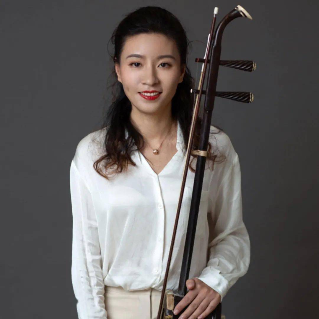 自贸港巾帼风采专访系列与肖梅走进音乐相伴的律动人生