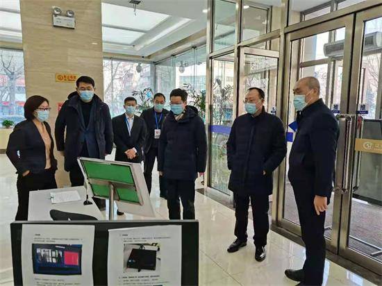 辽宁省人民政府副省长张立林到省就业人才中心和省社保中心走访调研