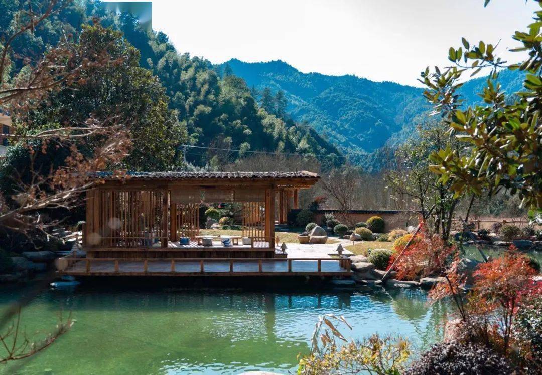 地址:大围山镇楚东村 红一方面军成立旧址——李家大屋 地址:永和镇菊