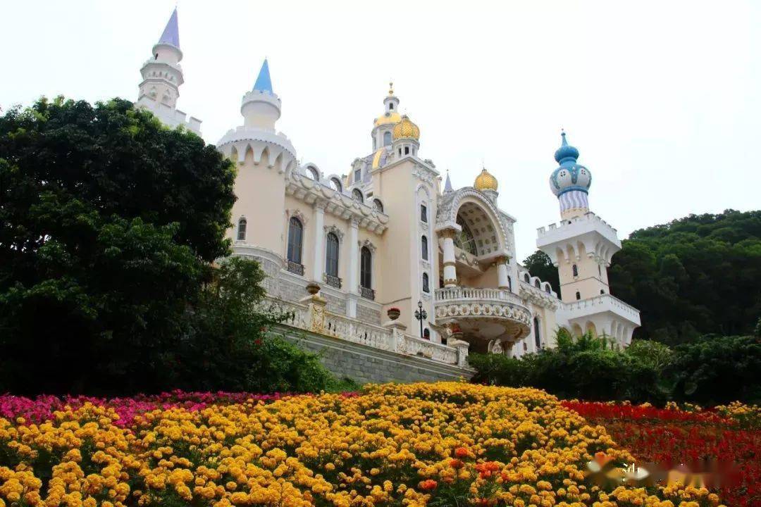 东莞过大年东莞龙凤山庄玻璃桥深圳甘坑小镇一天游