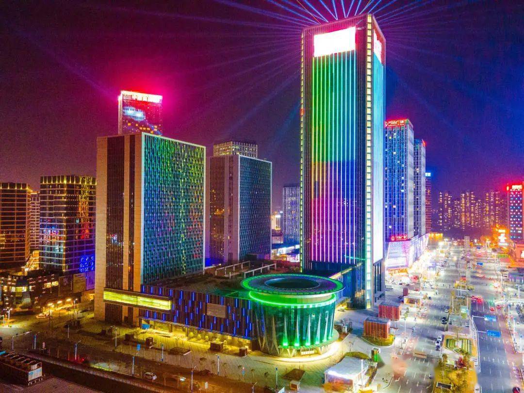 暖心番禺年味浓超燃万博灯光秀亮灯了