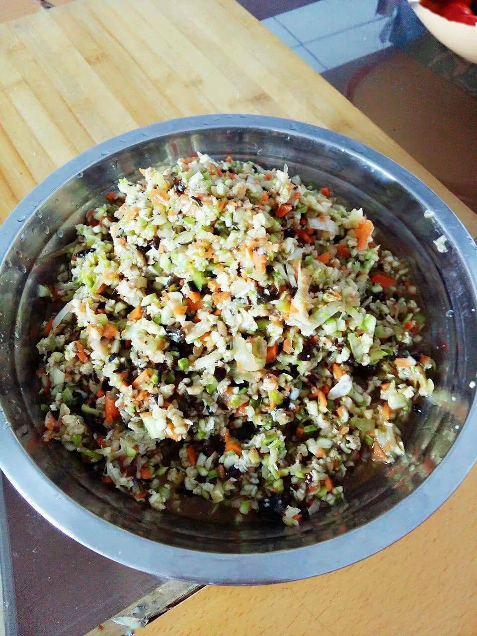 饺子馅怎么做才不会散 2e11fa890e8e4ce794913ae573df7b6c.jpeg