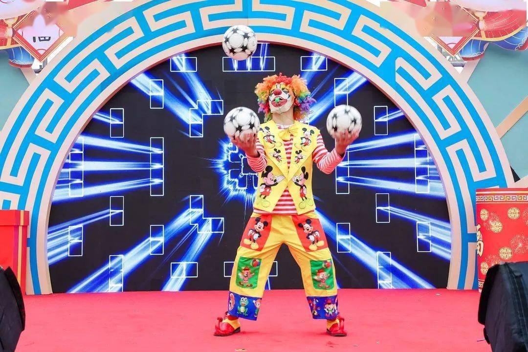 跟着央视镜头走进白鹿仓看民俗品年味