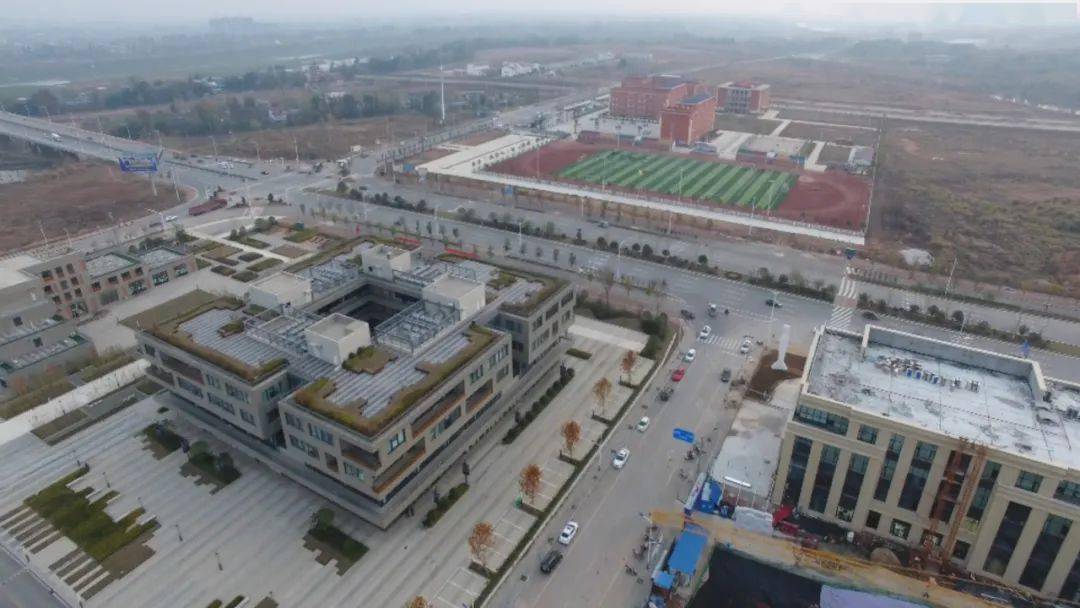 蕲春gdp_蕲春一中照片