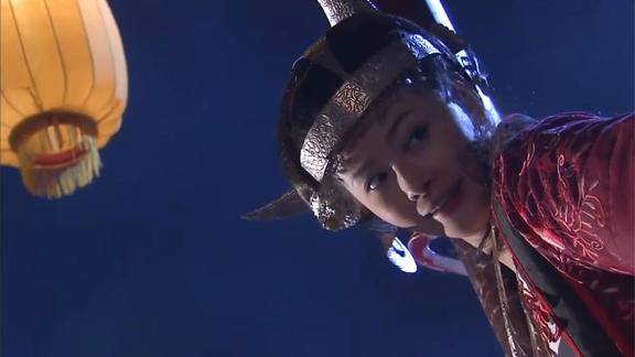 碧血剑五毒教美女可不好惹姑奶奶出来杀人你们也敢阻拦