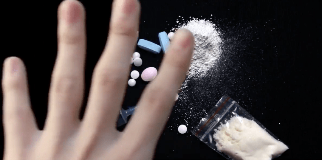 禁毒公益宣传片《不可触碰》:毒品之害猛于虎