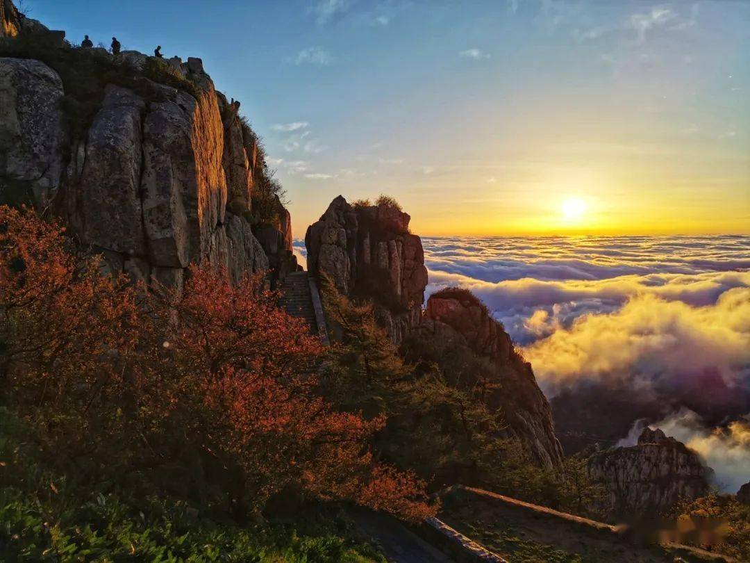 看泰山日出 祈国泰民安
