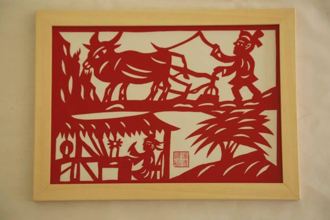 《男耕女织》张海鹏《牛年万福》王源《牛牛好日子》黄京民《牛气冲天