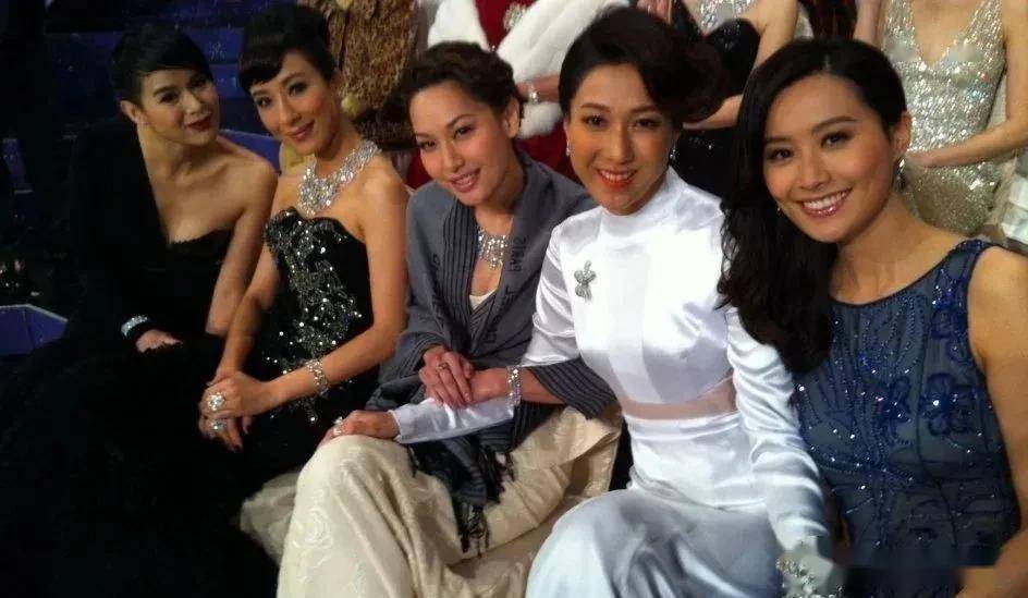 44岁tvb女演员官宣结婚 957fbe30b277479bb72d1a3d5d0c8ef0.jpeg